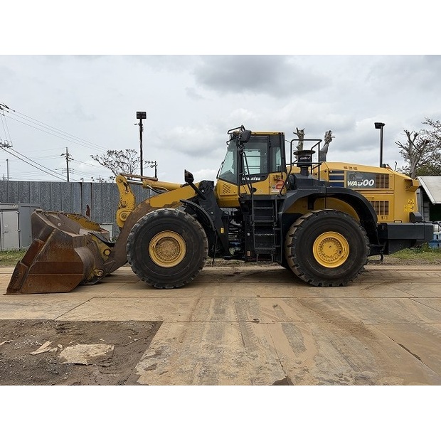 2019 Komatsu WA500-8-48233011