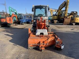 2015-hitachi-zw20-48233264