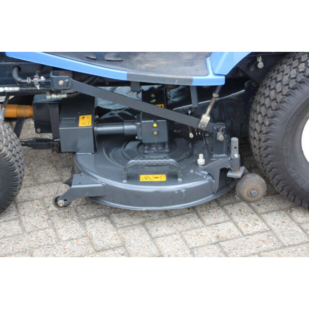 2017 Iseki SXG326H-48234649