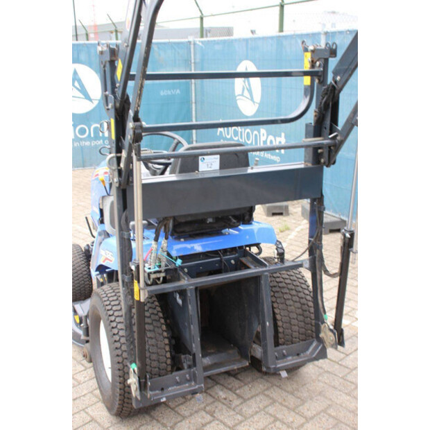 2017 Iseki SXG326H-48234660