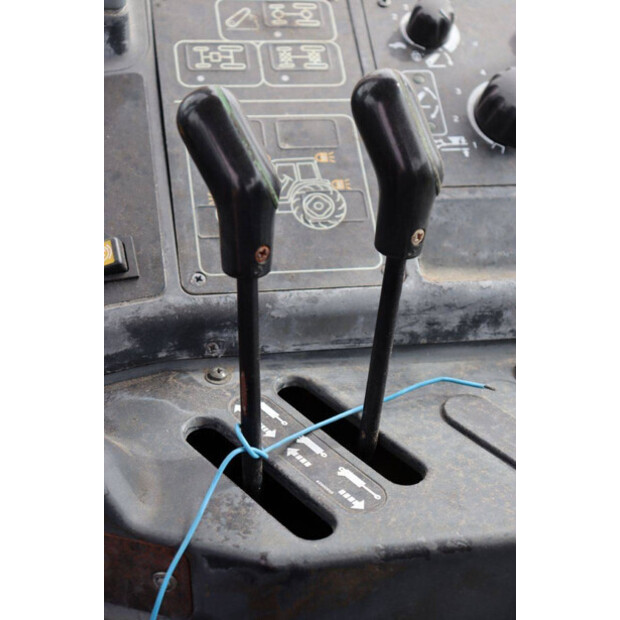 1998 New Holland M1004DT-48234857
