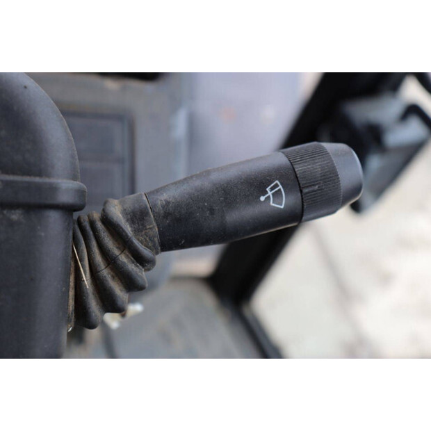 1998 New Holland M1004DT-48234866