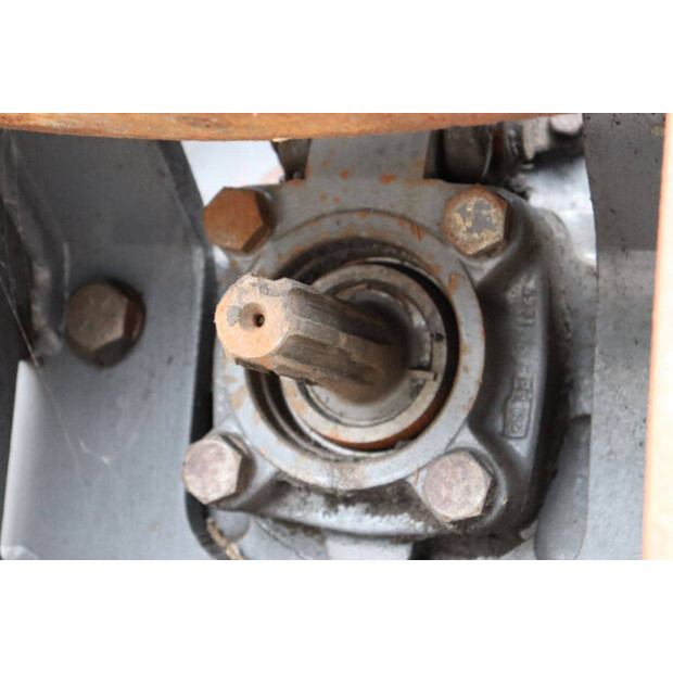 1995 Ford 6640-48234974