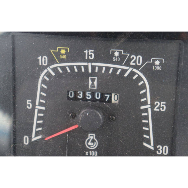 1995 Ford 6640-48235001