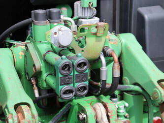 1995-john-deere-6100-1468975-48235102