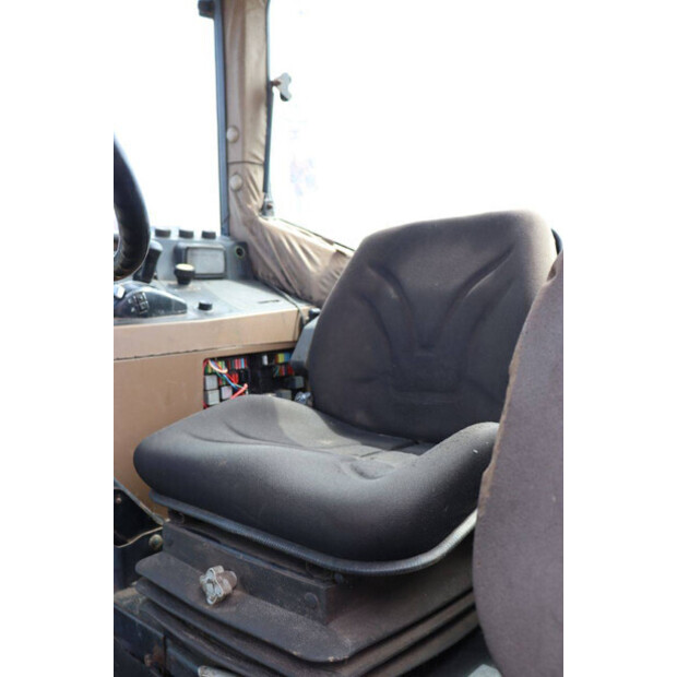 1995 جون دير 6100-48235109