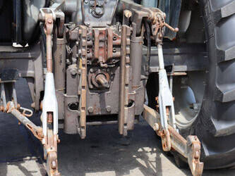 1990-massey-ferguson-3060-1468978-48235204