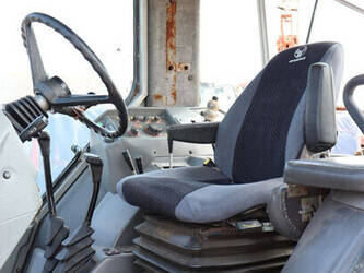1990-massey-ferguson-3060-1468978-48235210