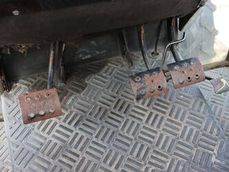 1990-massey-ferguson-3060-1468978-48235213