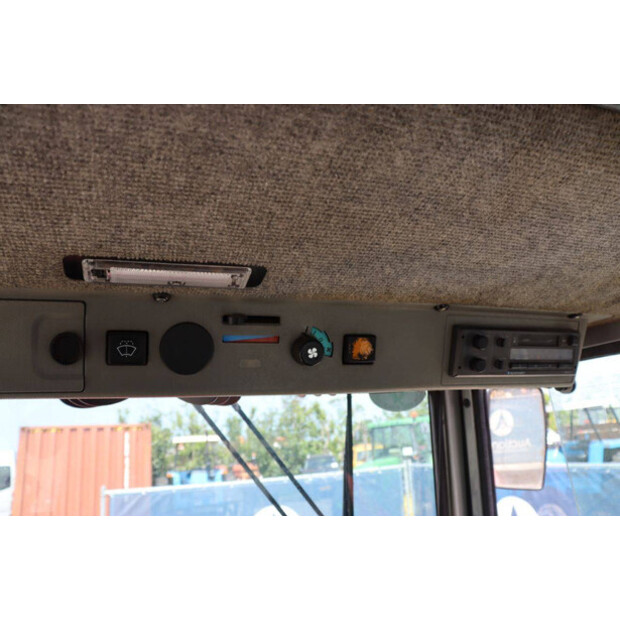 1990 Massey Ferguson 3060-48235230