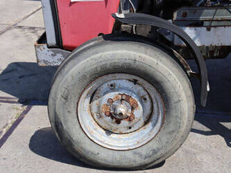 1979-massey-ferguson-565-48235341