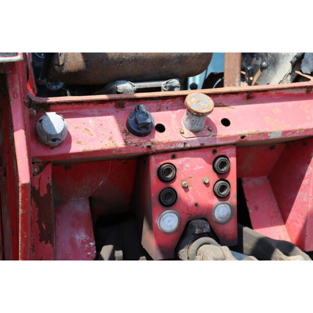 1979 Massey Ferguson 565-48235346