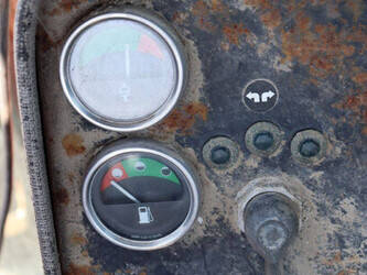 1979-massey-ferguson-565-48235362