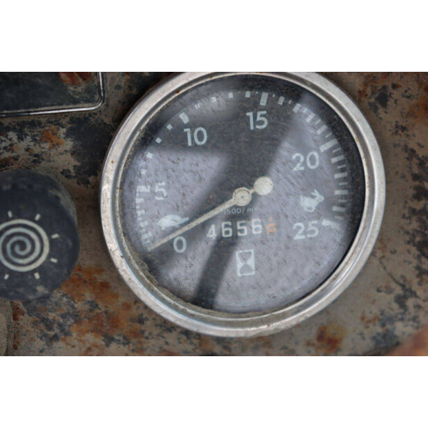 1979 Massey Ferguson 565-48235365