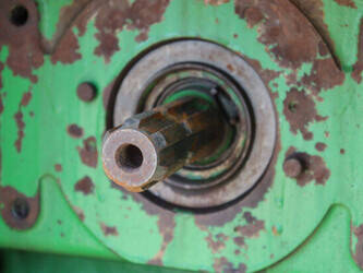 1999-john-deere-6410-48235423