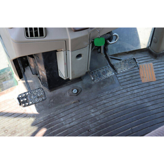 1999 JOHN DEERE 6410-48235431