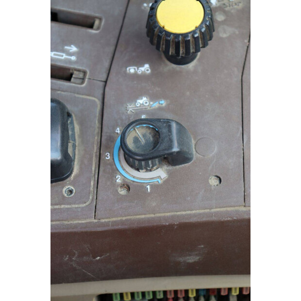 1999 JOHN DEERE 6410-48235446