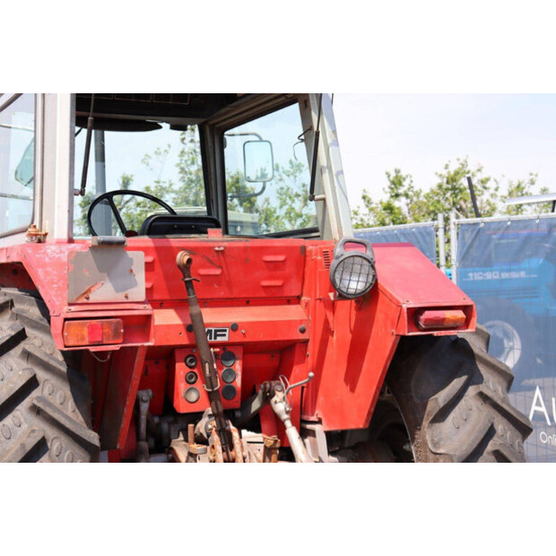Massey Ferguson 575-48235471
