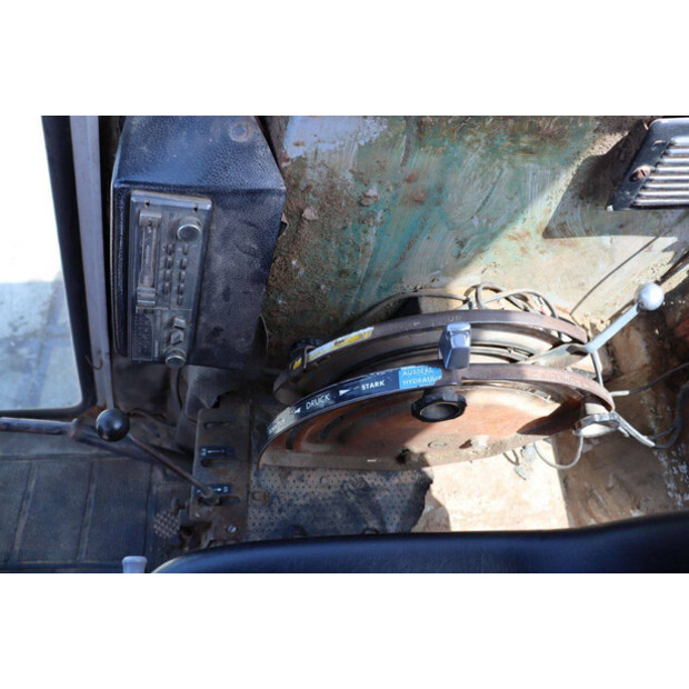 Massey Ferguson 575-48235484