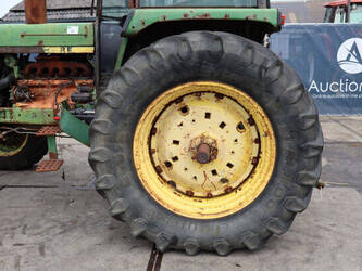 1980-john-deere-4040-48235650