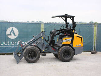 Image for WHEEL LOADERS 2020 GiANT G2500HD