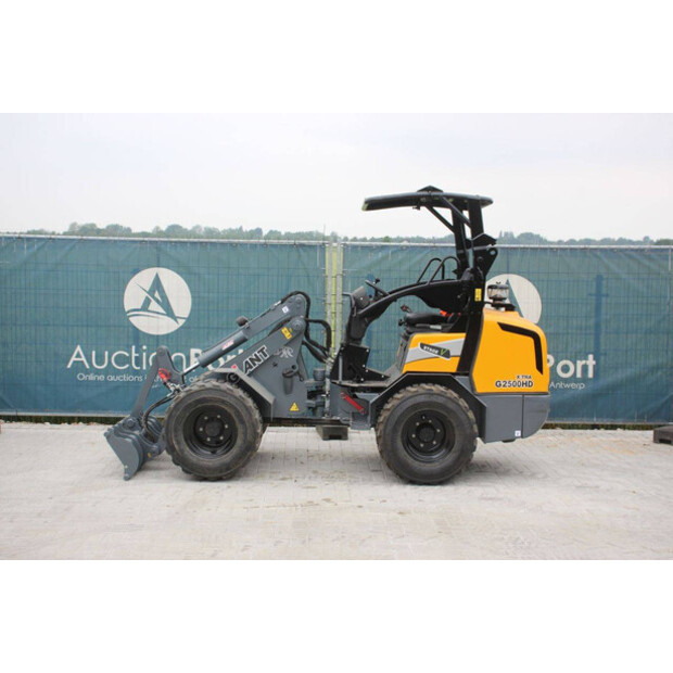 2020 GiANT G2500HD-48235728