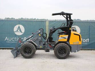 2020-giant-g2500hd-1468991-48235728