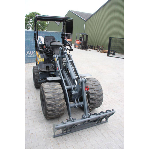 2020 GiANT G2500HD-48235732