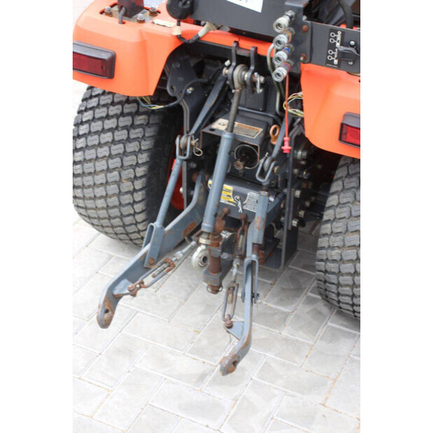 كوبوتا BX2350D-FR-48235850