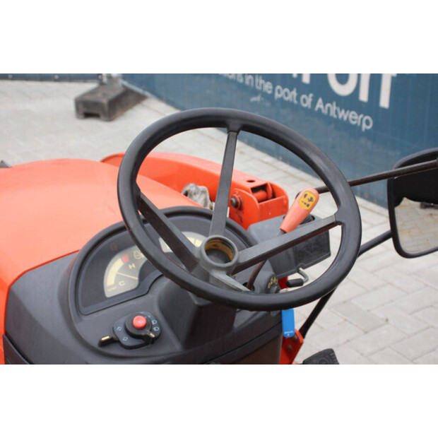 كوبوتا BX2350D-FR-48235859