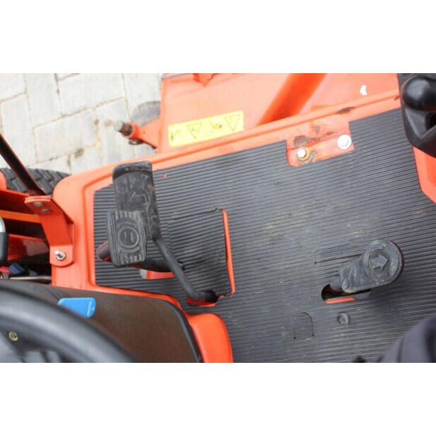 كوبوتا BX2350D-FR-48235863