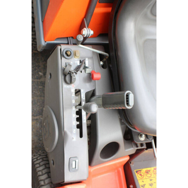 2014 Husqvarna R 418Ts AWD-48236053