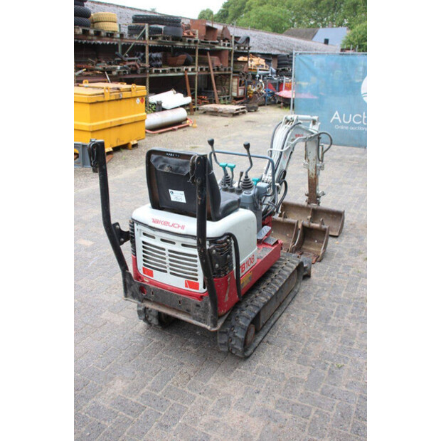 2006 تاكوتشي TB108-48236158