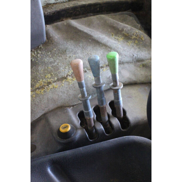 New Holland TCE45-48236601
