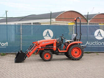 Image de TRACTEURS RHINO B2610
