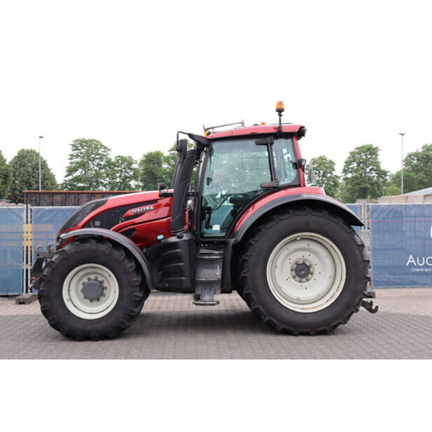 2016 Valtra T174-48237146