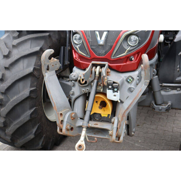 2016 Valtra T174-48237159