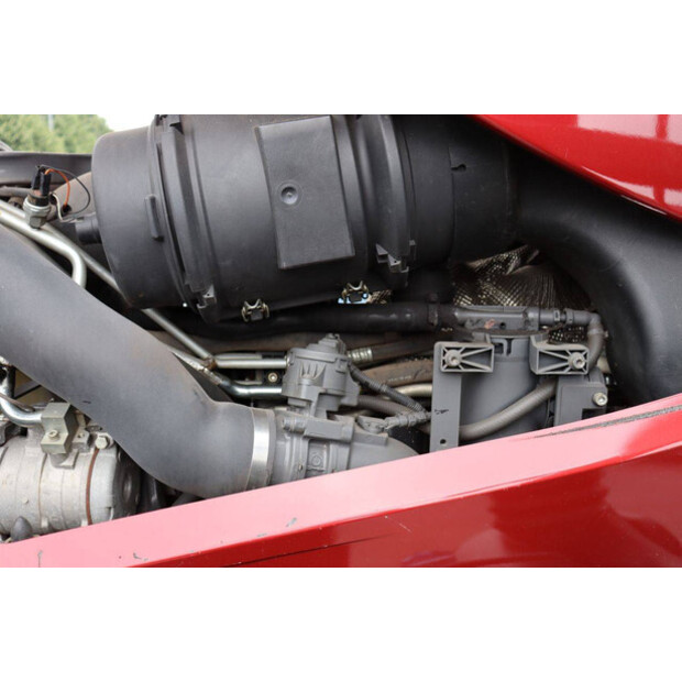 2016 Valtra T174-48237181