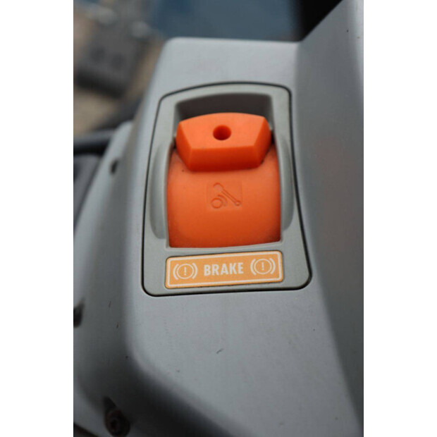 2016 Valtra T174-48237197