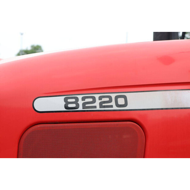2001 Massey Ferguson 8220-48237244