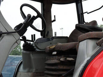 2001-massey-ferguson-8220-1469035-48237245