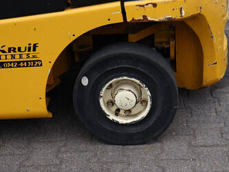 2007-yale-glp25vx-48237288