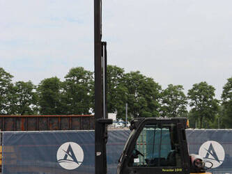 2007-yale-glp25vx-48237310