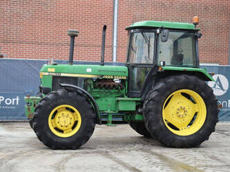 Image de TRACTEURS JOHN DEERE 3650