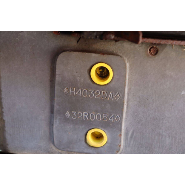 Renault Ares 540 RX-48237575