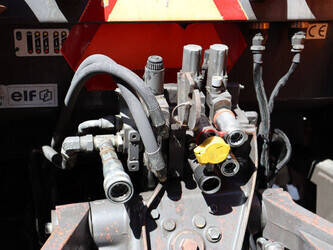 renault-ares-540-rx-48237583