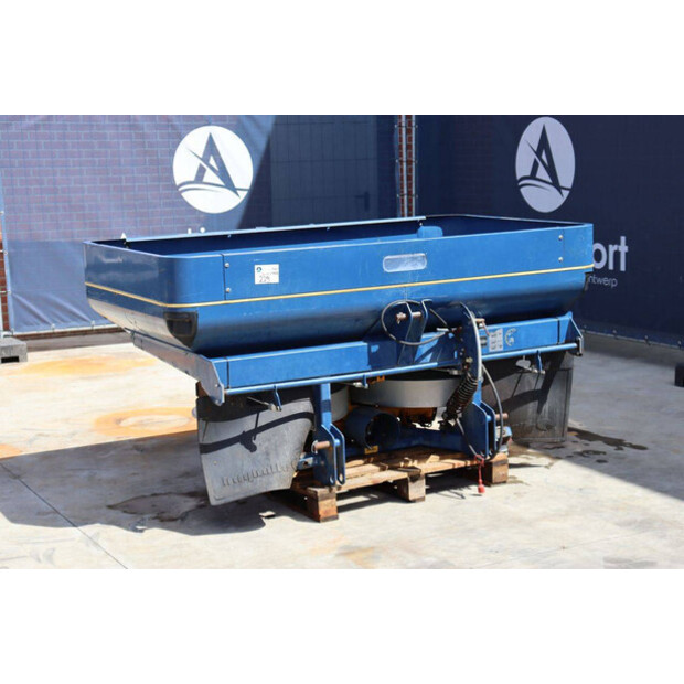 2008 Bogballe A/S L2-48237640