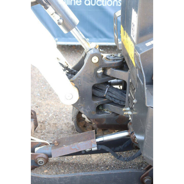 2018 BOBCAT E10-AAEM-48239104