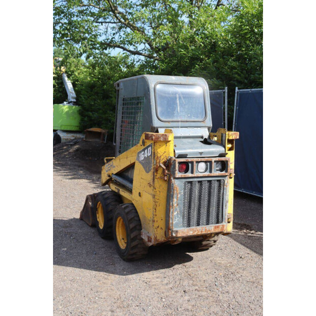 2014 Gehl 1640-48239128