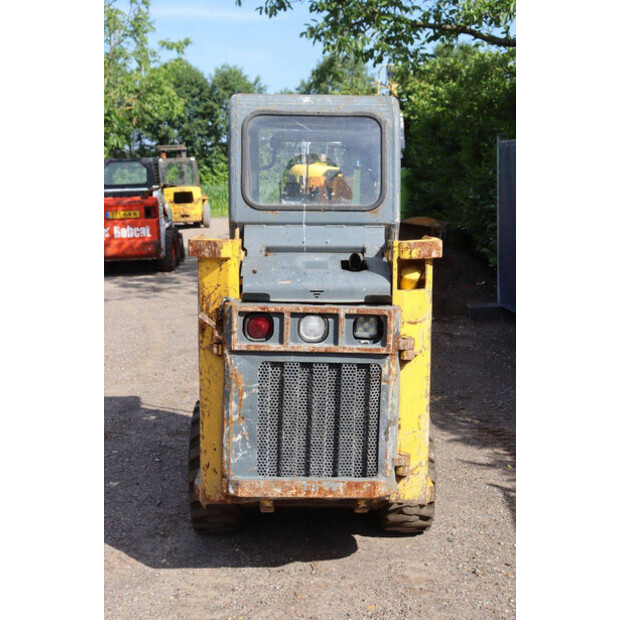 2014 Gehl 1640-48239129